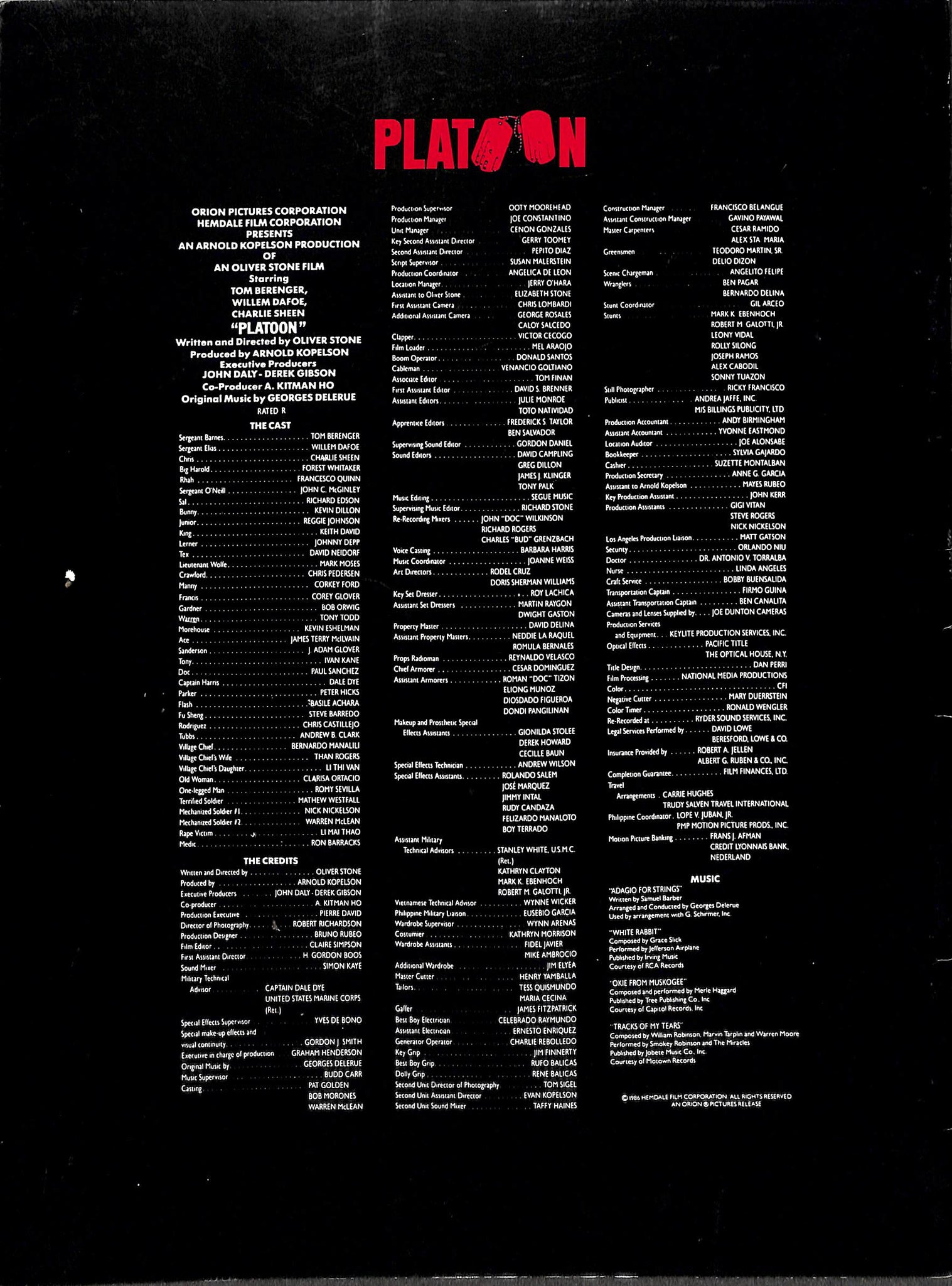 ■ せ-326　映画 パンフレット　プラトーン　オリバー・ストーン　チャーリー・シーン　1987年 アカデミー賞作品　　※縦29.7横22.2cm